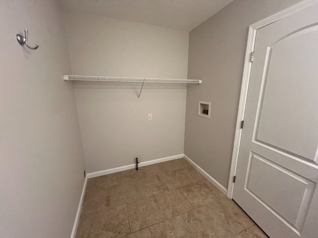 2 bed, 2 bath apartment for rent at 265 Dunstable Rd Unit 2, Tyngsborough — photo 11 of 11