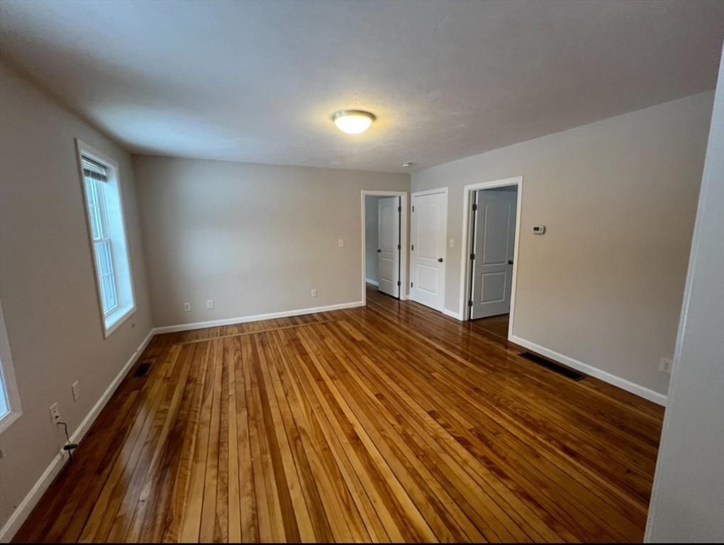 2 bed, 2 bath apartment for rent at 265 Dunstable Rd Unit 2, Tyngsborough — photo 5 of 11