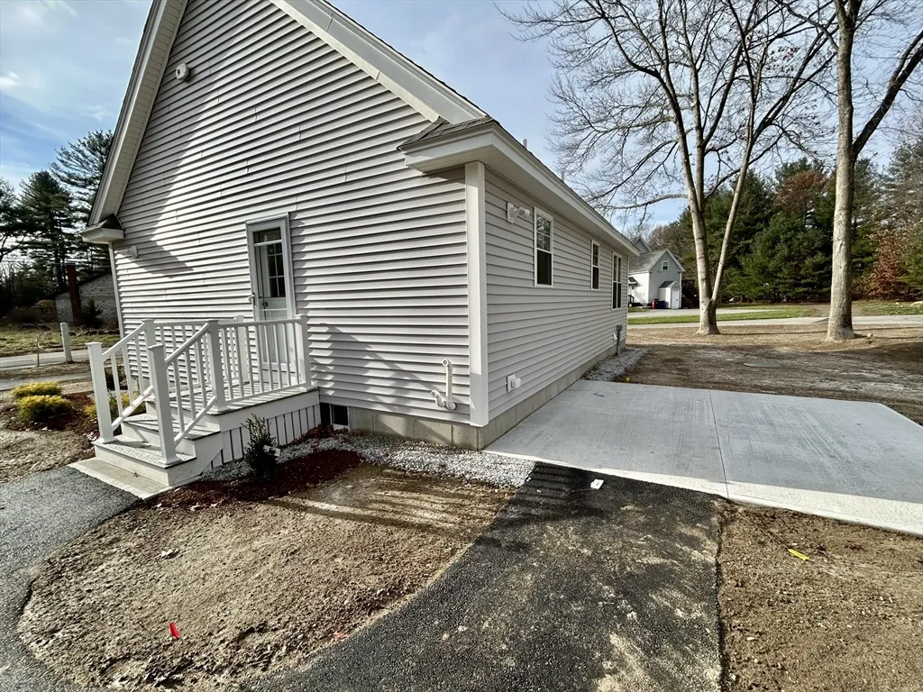 2 bed, 1 bath apartment for rent at 265 Dunstable Rd Unit C, Tyngsborough — photo 16 of 17