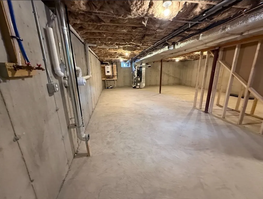 2 bed, 1 bath apartment for rent at 265 Dunstable Rd Unit C, Tyngsborough — photo 15 of 17
