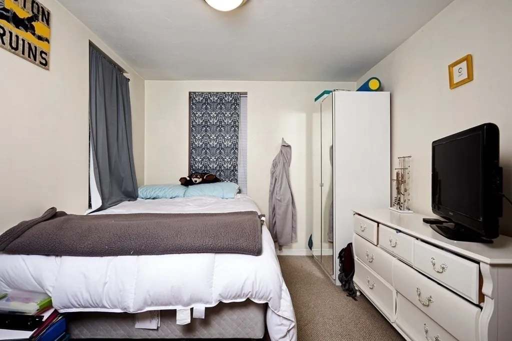 2 bed, 2 bath apartment for rent at 265 Emerson St Unit 1, South Boston — photo 8 of 11
