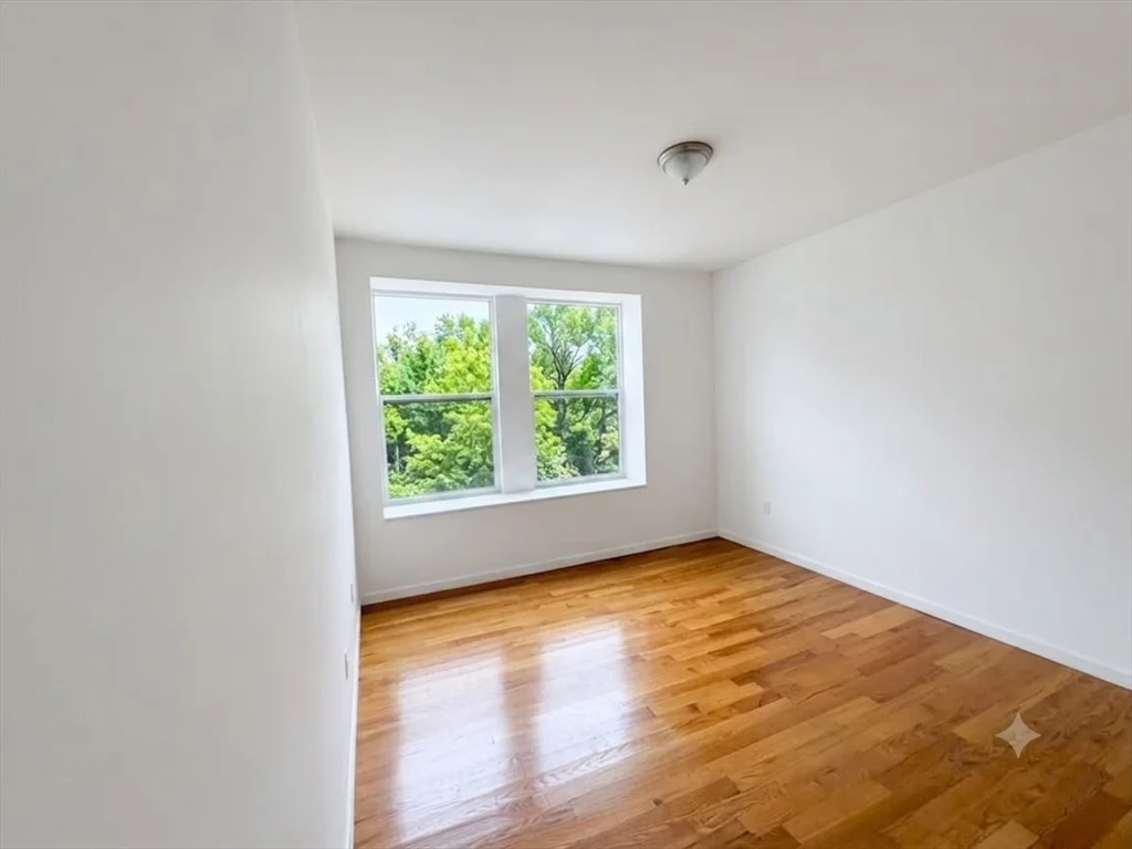 2 bed, 1 bath apartment for rent at 265 Essex St Unit 1A, Lawrence — photo 7 of 7