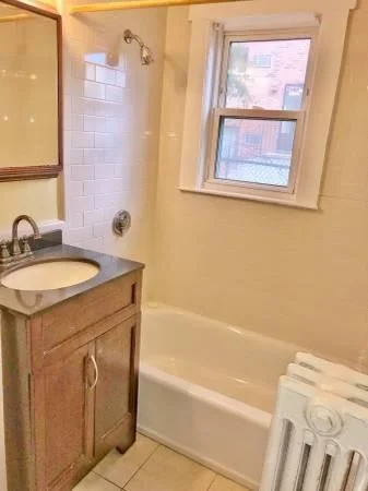 2 bed, 1 bath apartment for rent at 265 Hyde Park Ave Unit 1R, Jamaica Plain — photo 9 of 12
