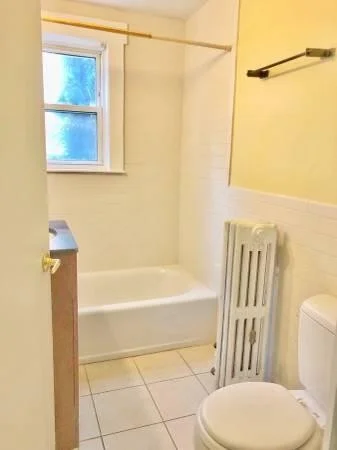 2 bed, 1 bath apartment for rent at 265 Hyde Park Ave Unit 1R, Jamaica Plain — photo 6 of 12