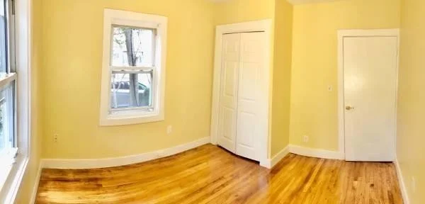 2 bed, 1 bath apartment for rent at 265 Hyde Park Ave Unit 1R, Jamaica Plain — photo 10 of 12