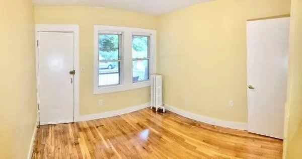 2 bed, 1 bath apartment for rent at 265 Hyde Park Ave Unit 1R, Jamaica Plain — photo 11 of 12