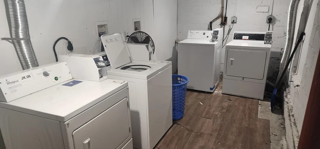 2 bed, 1 bath apartment for rent at 266-274 River St Unit 274#2, Waltham — photo 10 of 10