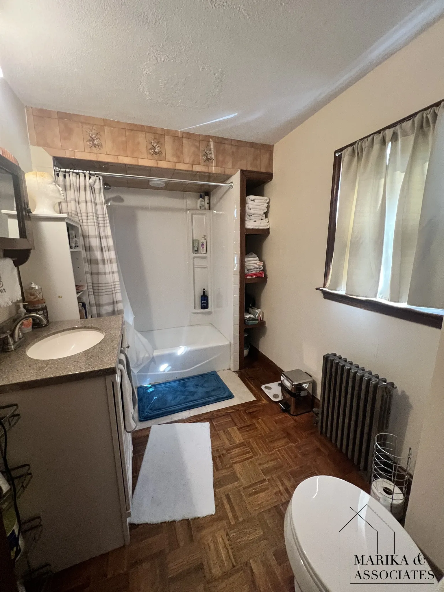 2 bed, 1 bath apartment for rent at 266 Adams St Unit 2, Nonantum — photo 4 of 11