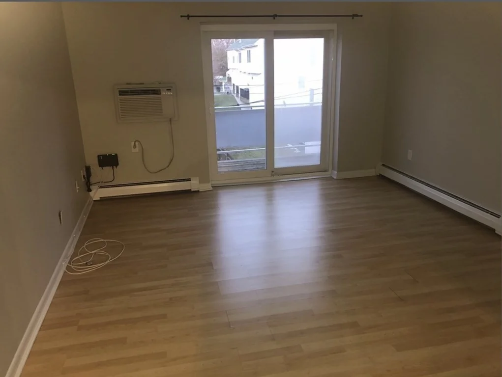 2 bed, 1 bath apartment for rent at 266 Albion St Unit 11, Wakefield — photo 5 of 14