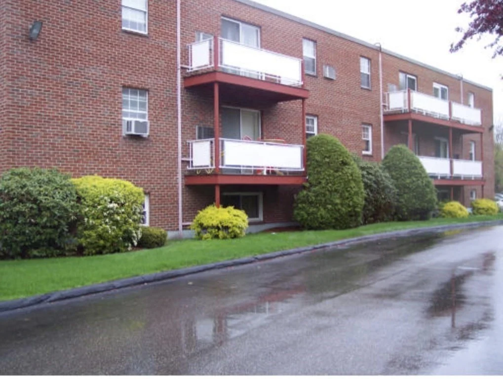 2 bed, 1 bath apartment for rent at 266 Albion St Unit 11, Wakefield — photo 10 of 14