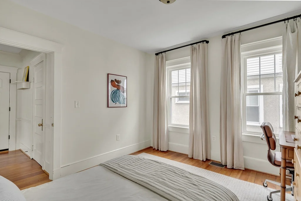 2 bed, 1 bath apartment for rent at 266 Belmont St Unit 1, Watertown — photo 18 of 25