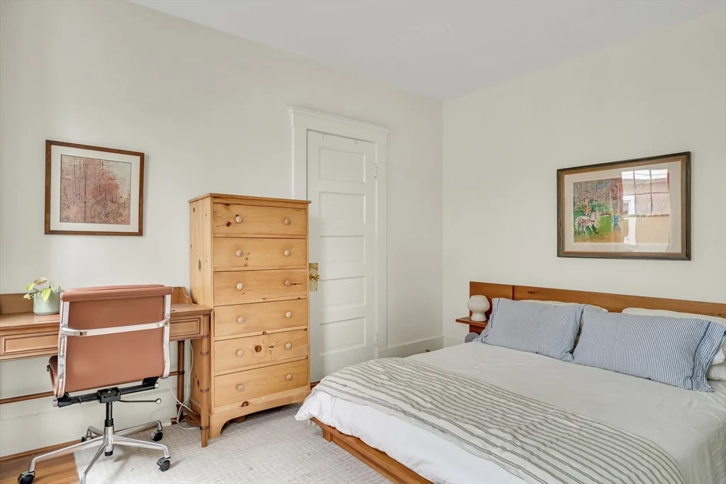2 bed, 1 bath apartment for rent at 266 Belmont St Unit 1, Watertown — photo 19 of 25