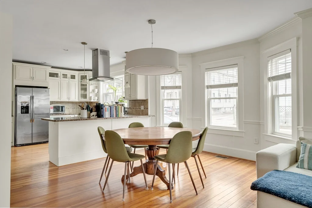 2 bed, 1 bath apartment for rent at 266 Belmont St Unit 1, Watertown — photo 8 of 25