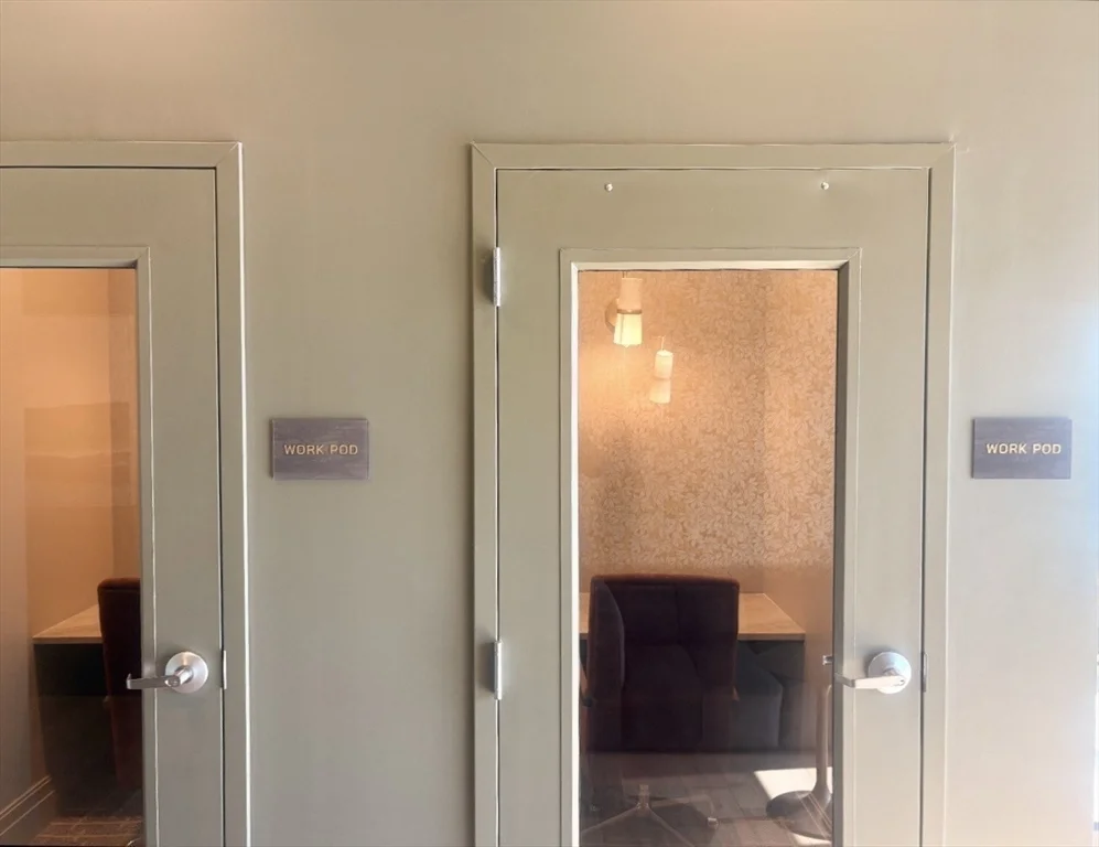 2 bed, 1 bath apartment for rent at 266 Canal St Unit 1215, Glenwood — photo 17 of 29