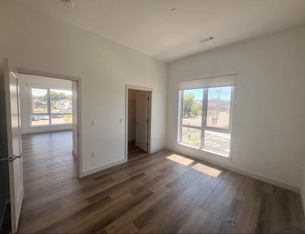 2 bed, 1 bath apartment for rent at 266 Canal St Unit 1215, Glenwood — photo 5 of 29