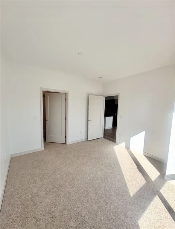 2 bed, 1 bath apartment for rent at 266 Canal St Unit 2514, Glenwood — photo 9 of 22