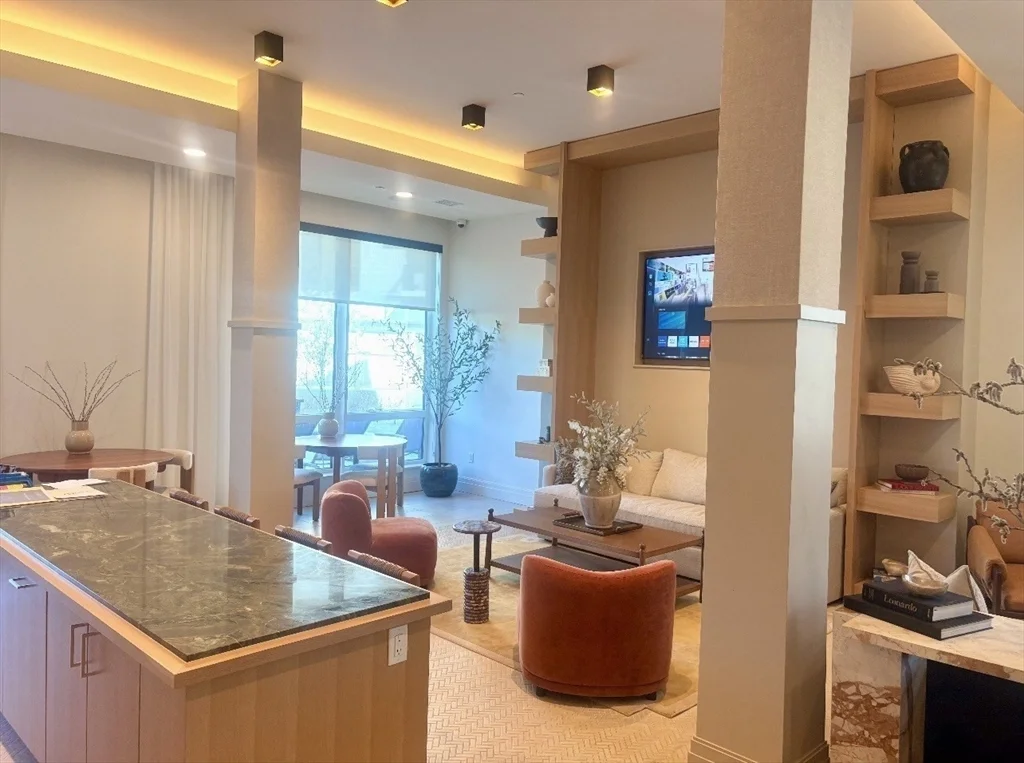 1 bed, 1 bath apartment for rent at 266 Canal St Unit 4404, Glenwood — photo 13 of 23