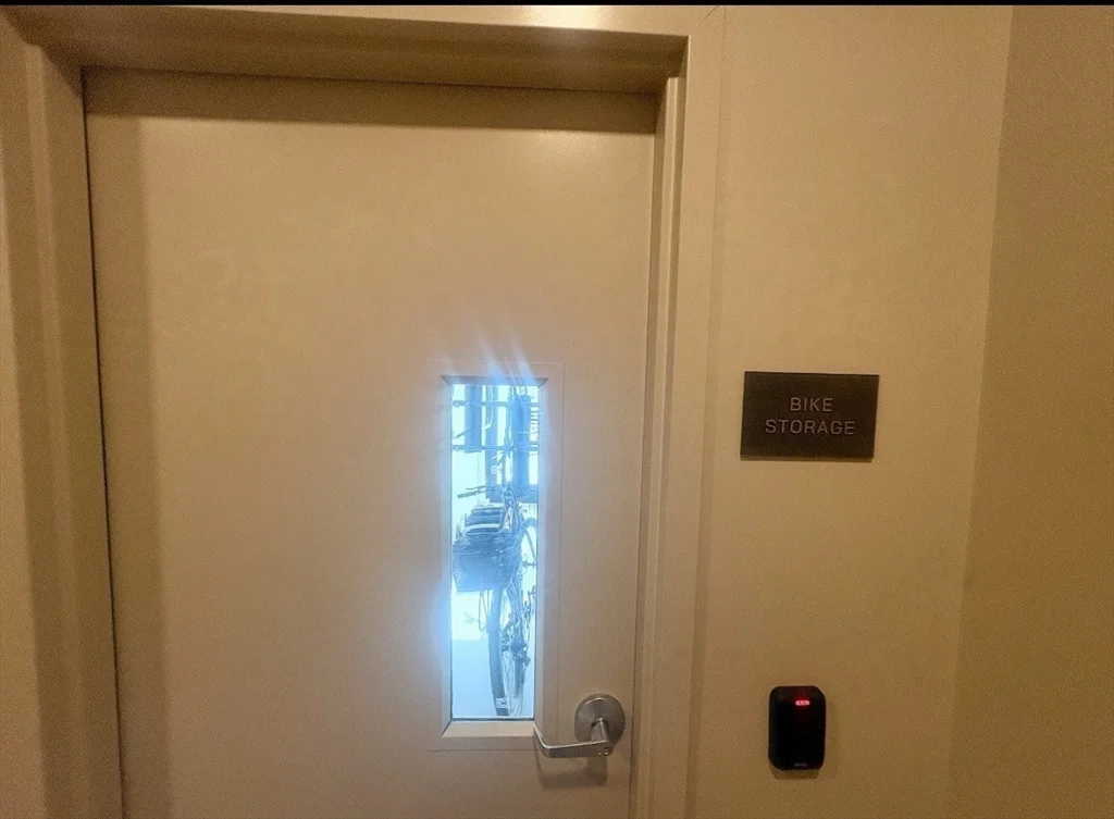 1 bed, 1 bath apartment for rent at 266 Canal St Unit 4404, Glenwood — photo 18 of 23