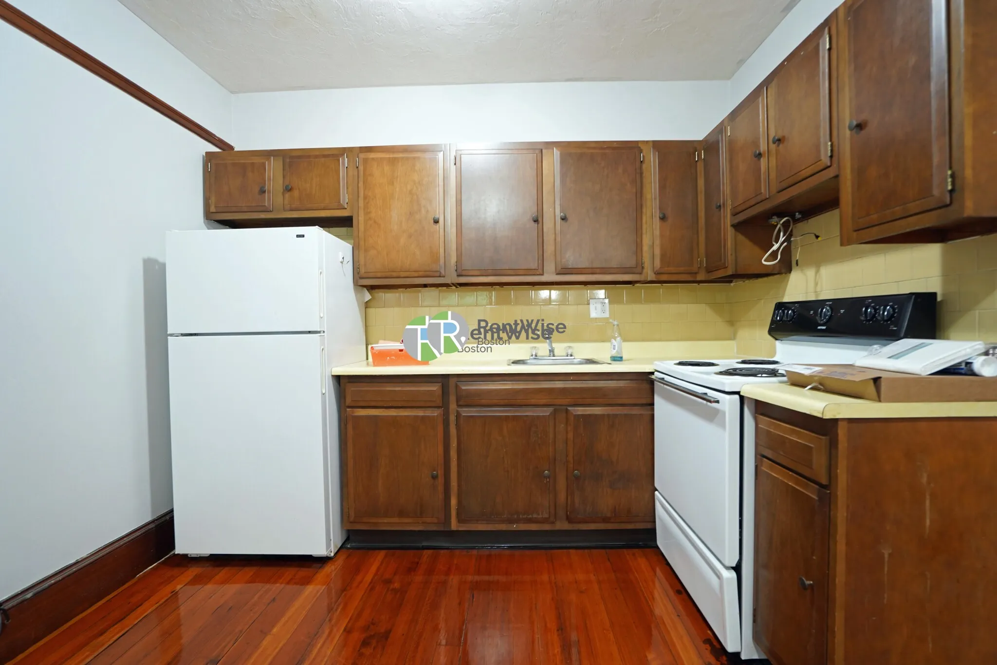 Studio bed, 1 bath apartment for rent at 266 Chestnut Hill Ave Unit 4, Brighton — photo 6 of 15