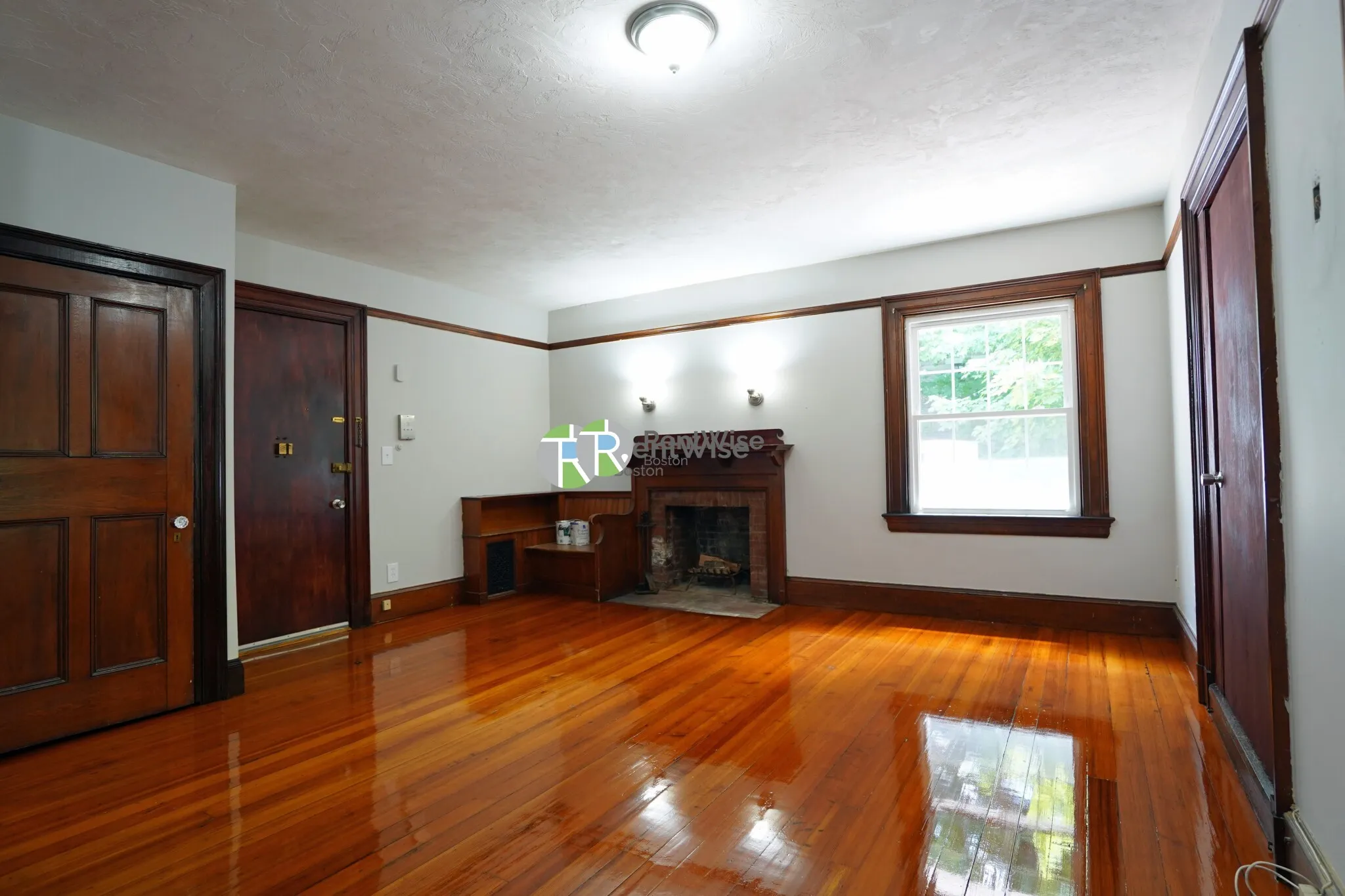 Studio bed, 1 bath apartment for rent at 266 Chestnut Hill Ave Unit 4, Brighton — photo 3 of 15