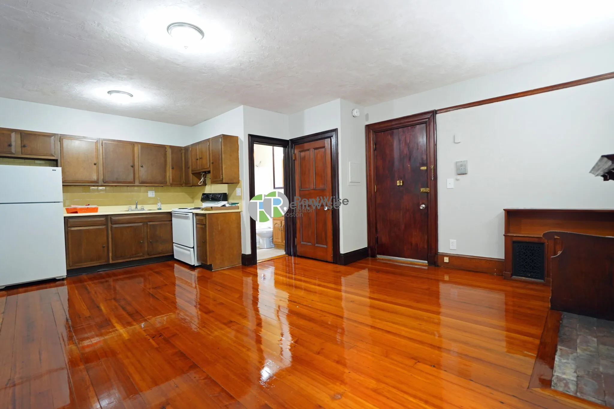 Studio bed, 1 bath apartment for rent at 266 Chestnut Hill Ave Unit 4, Brighton — photo 4 of 15