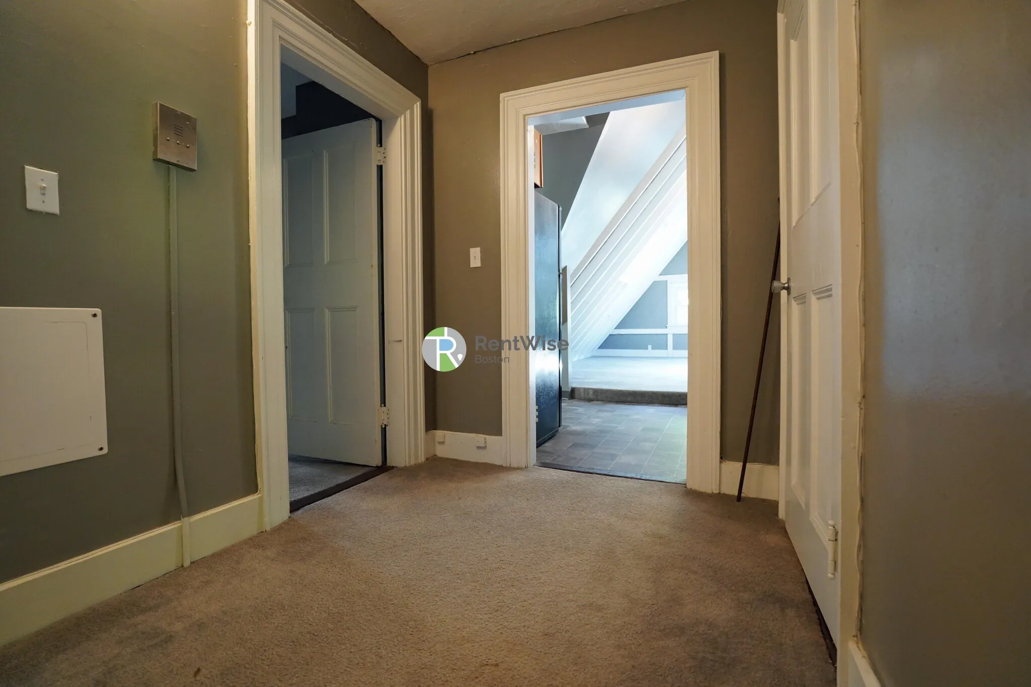 3 bed, 2 bath apartment for rent at 266 Chestnut Hill Ave Unit 6, Brighton — photo 2 of 25