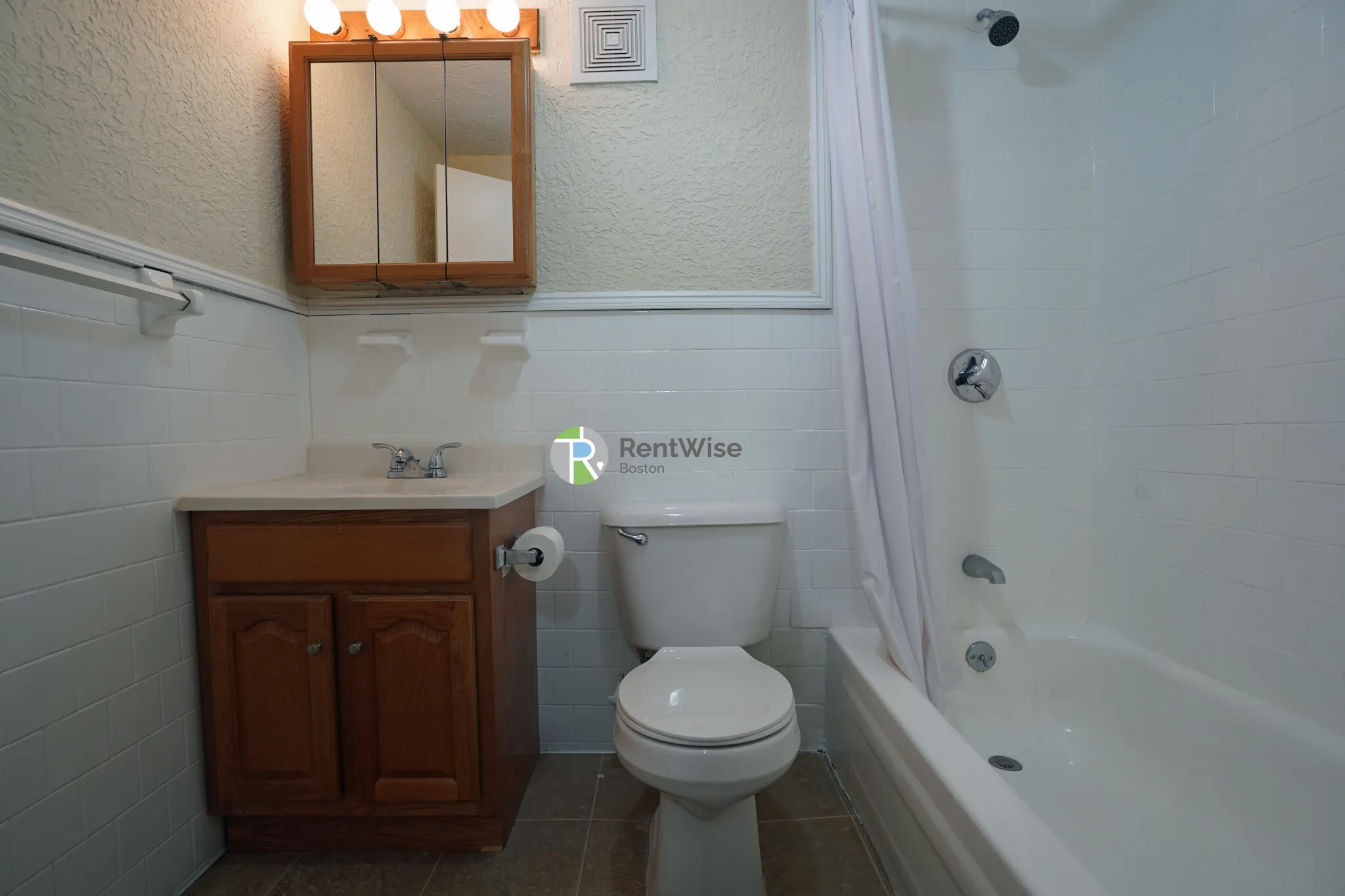 1 bed, 1 bath apartment for rent at 266 Chestnut Hill Ave Unit A, Brighton — photo 11 of 16
