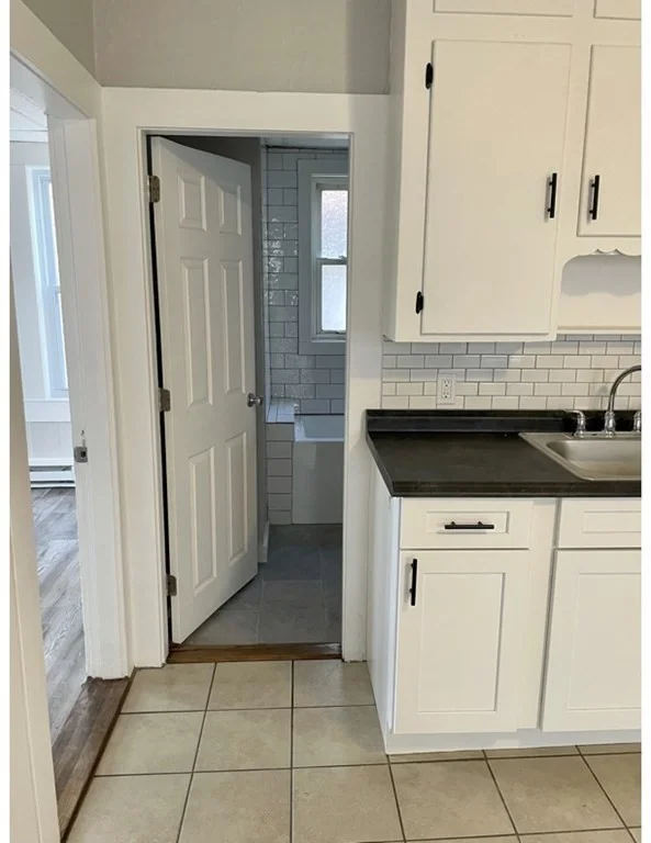 1 bed, 1 bath apartment for rent at 266 W Sixth Unit REAR, Lowell — photo 3 of 16
