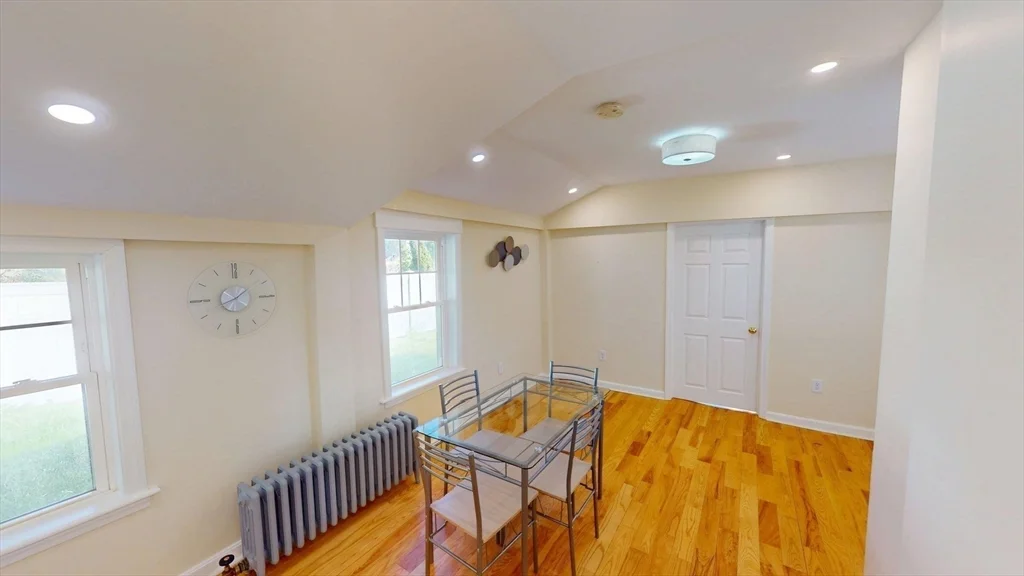 4 bed, 4+ bath apartment for rent at 266 Webster St, Worcester — photo 10 of 29