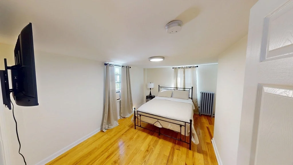 4 bed, 4+ bath apartment for rent at 266 Webster St, Worcester — photo 27 of 29