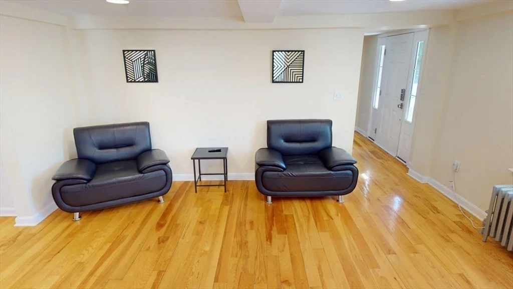 4 bed, 4+ bath apartment for rent at 266 Webster St, Worcester — photo 3 of 29