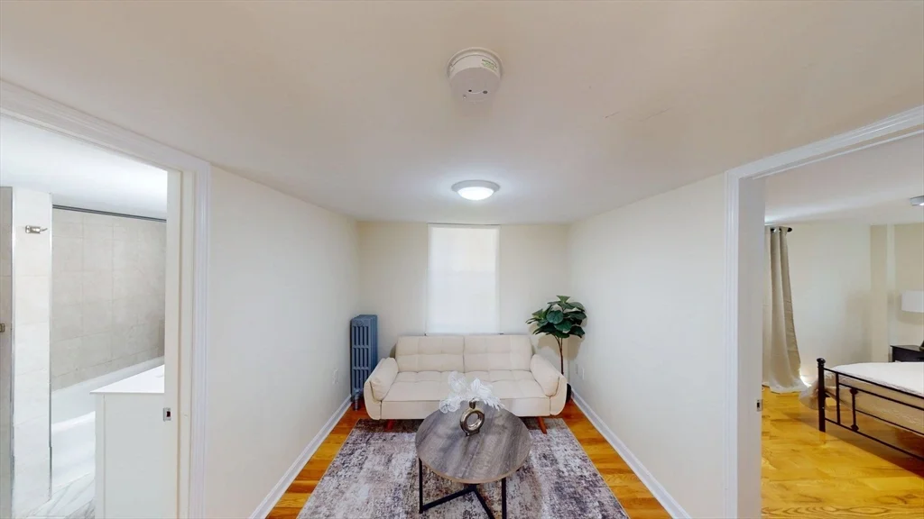 4 bed, 4+ bath apartment for rent at 266 Webster St, Worcester — photo 25 of 29