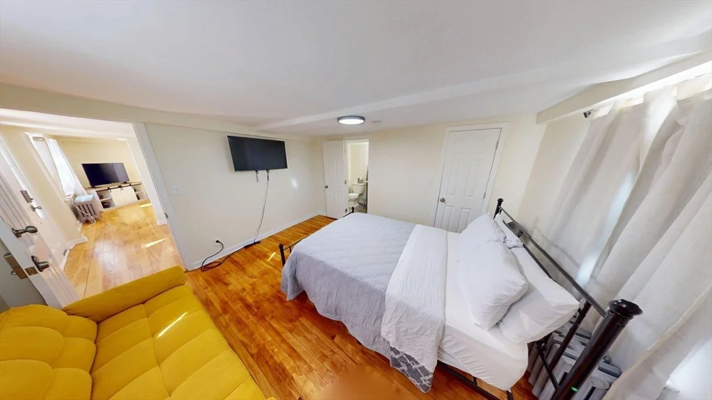4 bed, 4+ bath apartment for rent at 266 Webster St, Worcester — photo 15 of 29