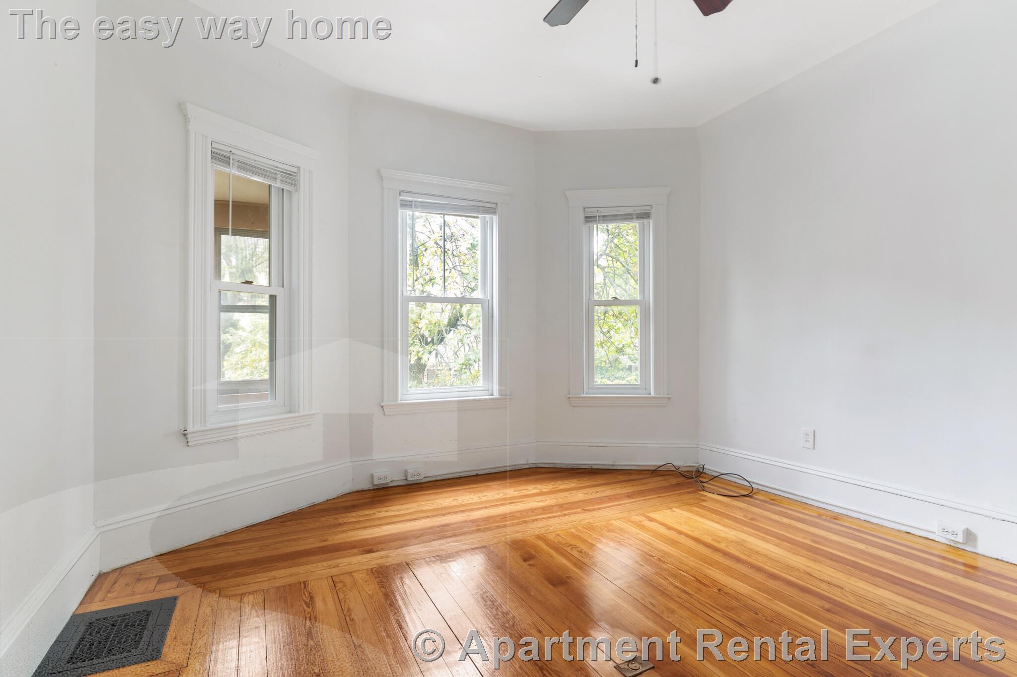 3 bed, 1 bath apartment for rent at 266 Willow Ave Unit 2, Davis Square — photo 6 of 8