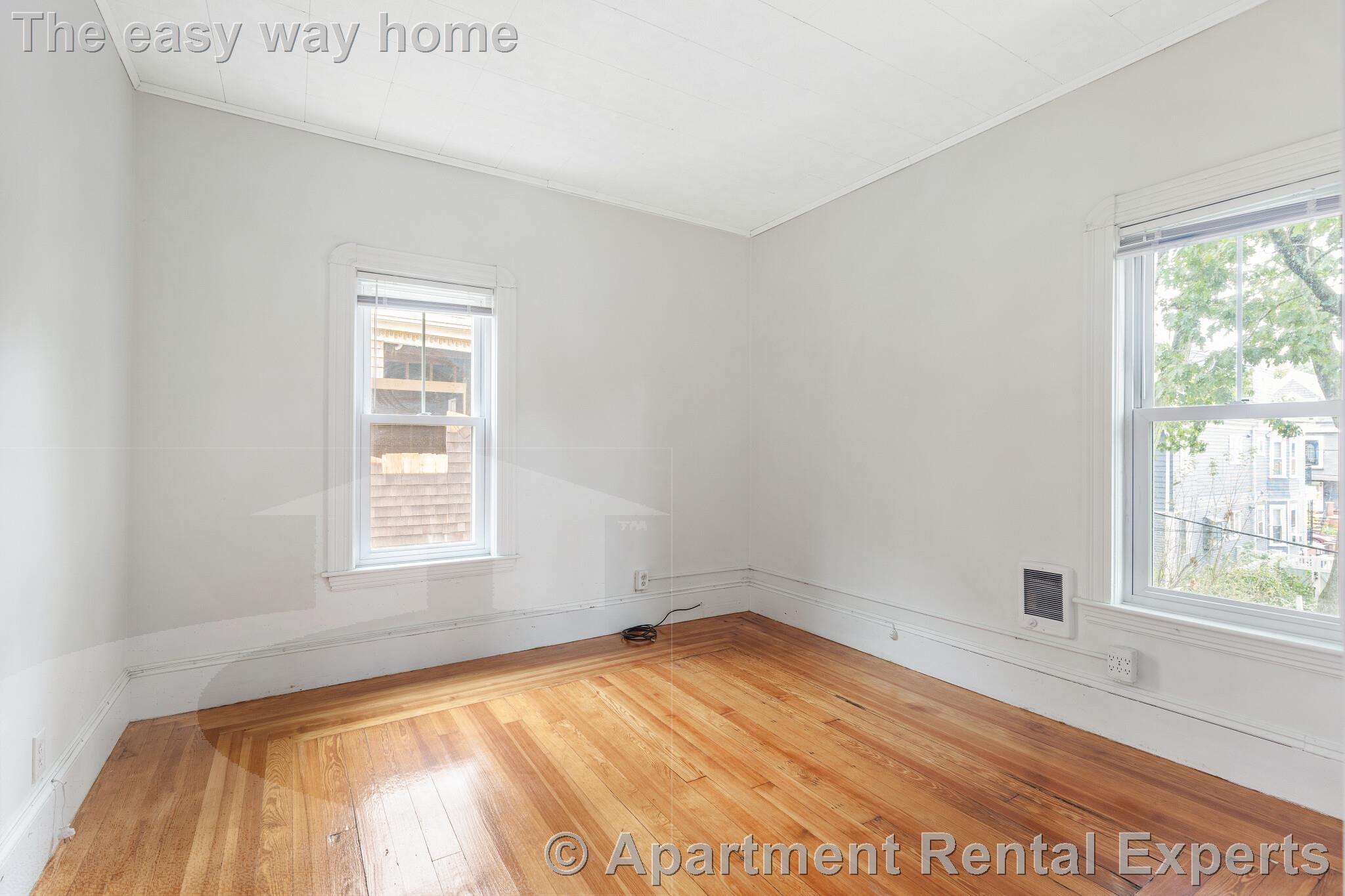 3 bed, 1 bath apartment for rent at 266 Willow Ave Unit 2, Davis Square — photo 7 of 8