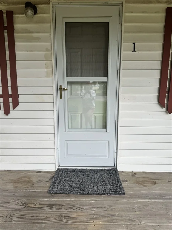 1 bed, 1 bath apartment for rent at 2667 Cranberry Hwy Unit 1A, Wareham — photo 2 of 20
