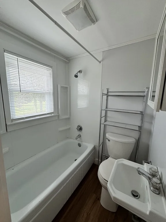 1 bed, 1 bath apartment for rent at 2667 Cranberry Hwy Unit 1A, Wareham — photo 19 of 20