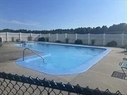 1 bed, 1 bath apartment for rent at 2667 Cranberry Hwy Unit 7, Wareham — photo 6 of 17