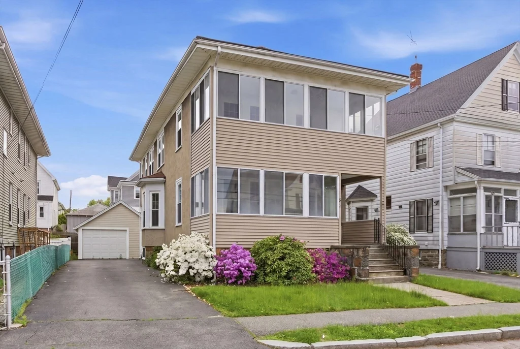 2 bed, 1 bath apartment for rent at 267-269 Farrington St Unit 2, Quincy — photo 2 of 17