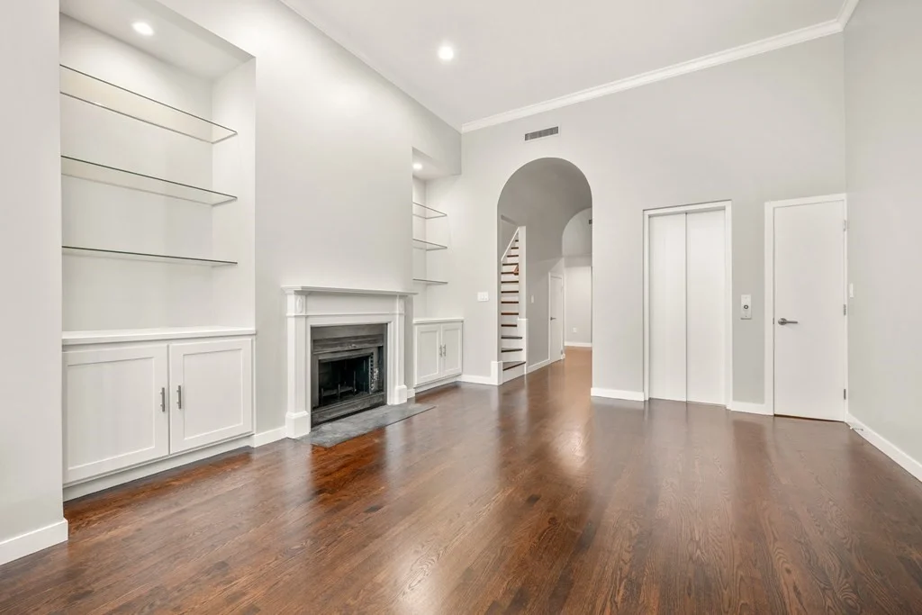 2 bed, 2 bath apartment for rent at 267 Beacon St Unit 2, Back Bay — photo 3 of 25