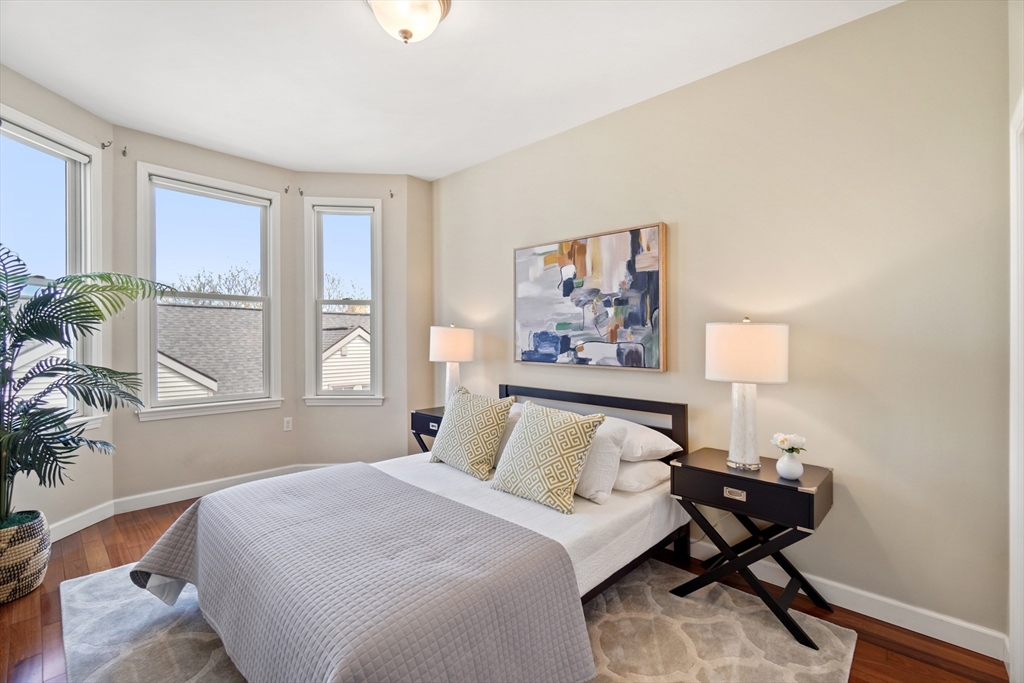 3 bed, 2 bath apartment for rent at 267 Bolton St Unit 267, South Boston — photo 8 of 18