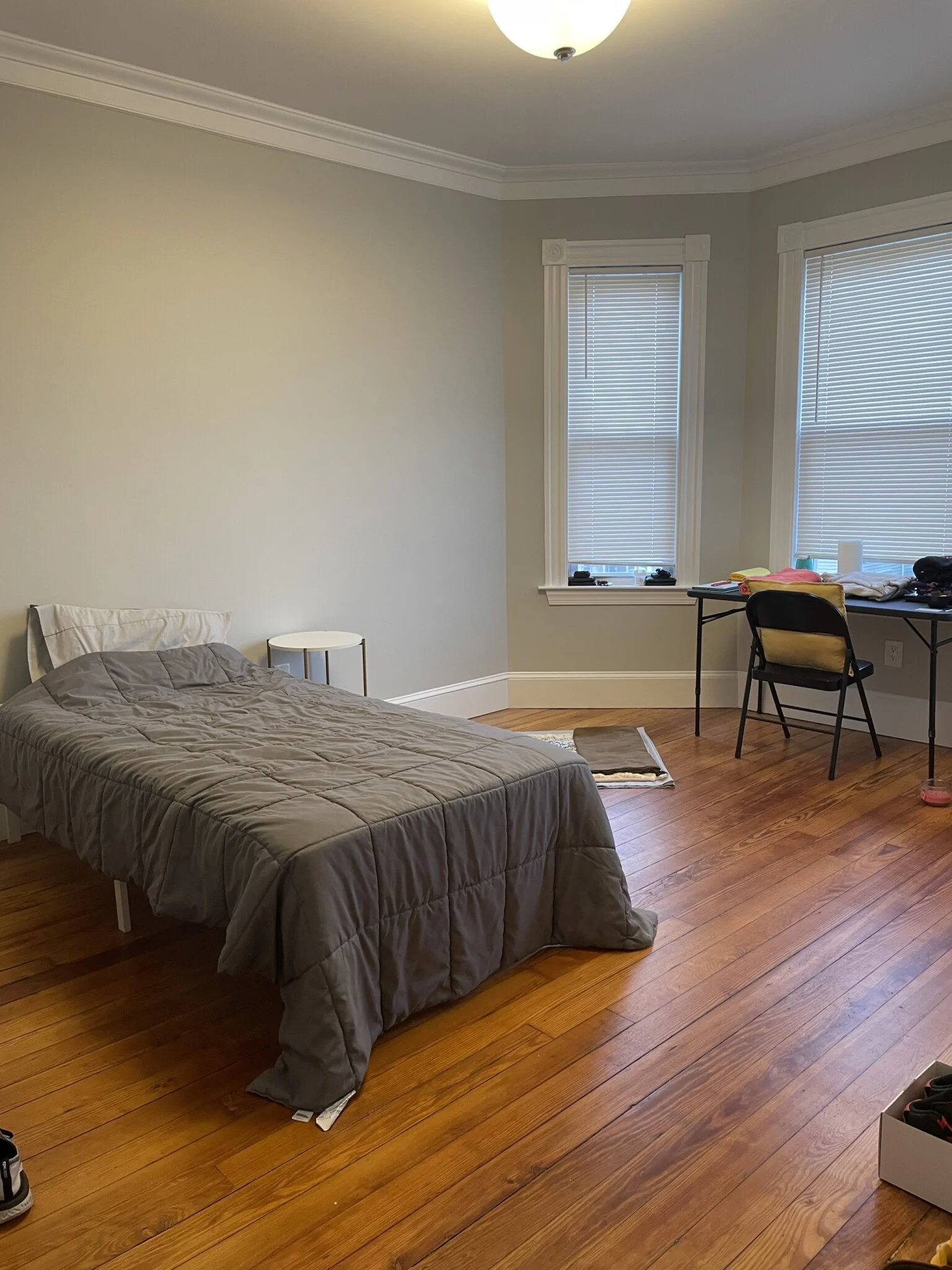 4 bed, 2 bath apartment for rent at 267 Cottage St Unit 2, Dorchester — photo 3 of 7