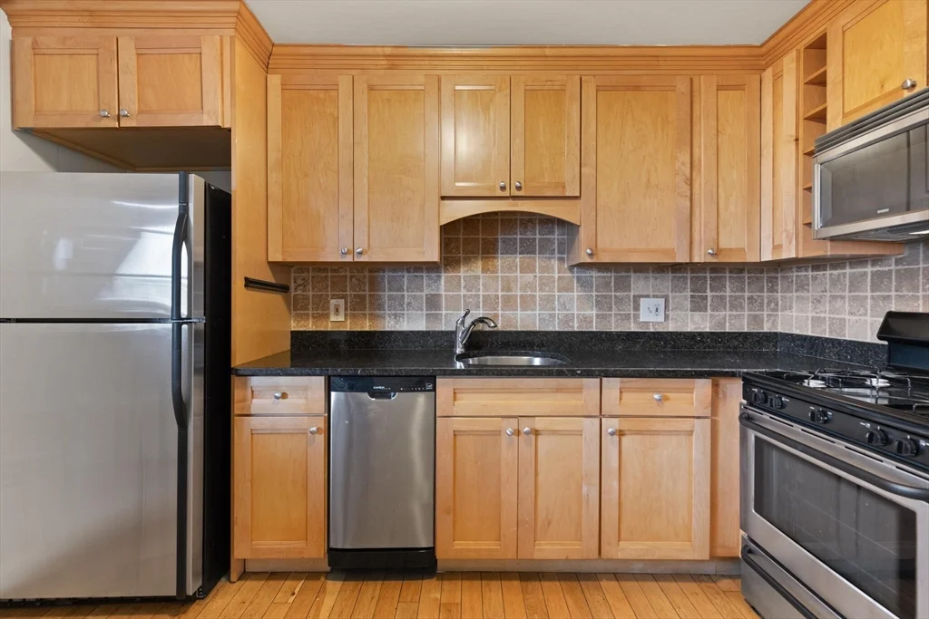 2 bed, 1 bath apartment for rent at 267 Lexington St Unit 3, East Boston