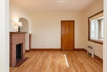 2 bed, 1 bath apartment for rent at 267 Lynn Shore Dr Unit 2, Diamond District — photo 8 of 25