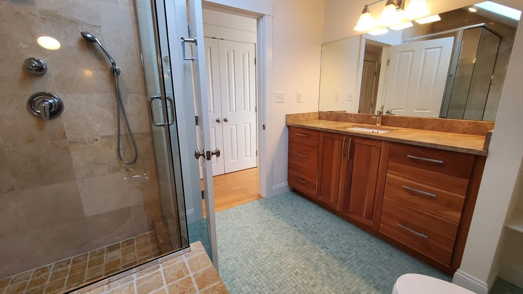 3 bed, 1.5 bath apartment for rent at 267 Norfolk St Unit 267, The Port — photo 15 of 19