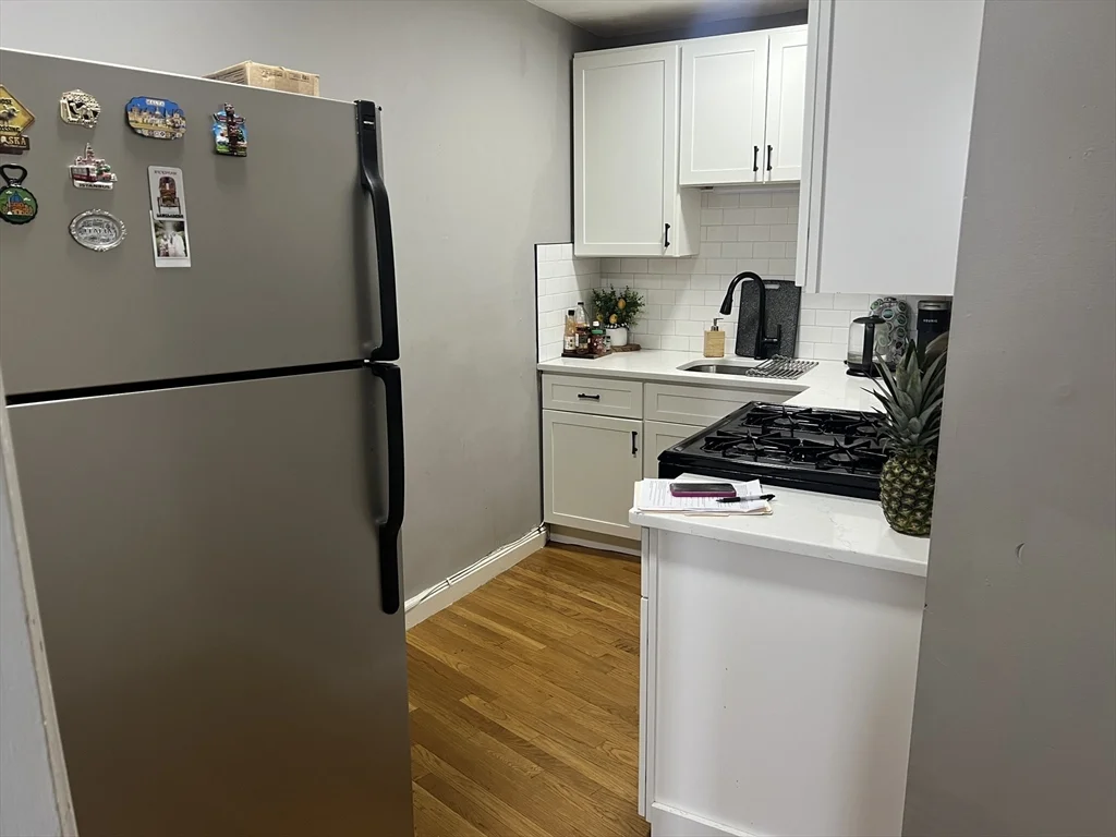 2 bed, 1 bath apartment for rent at 267 Washington Ave Unit 5, Winthrop — photo 6 of 14