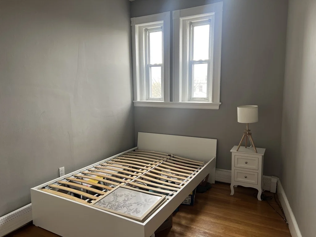 2 bed, 1 bath apartment for rent at 267 Washington Ave Unit 5, Winthrop — photo 11 of 14