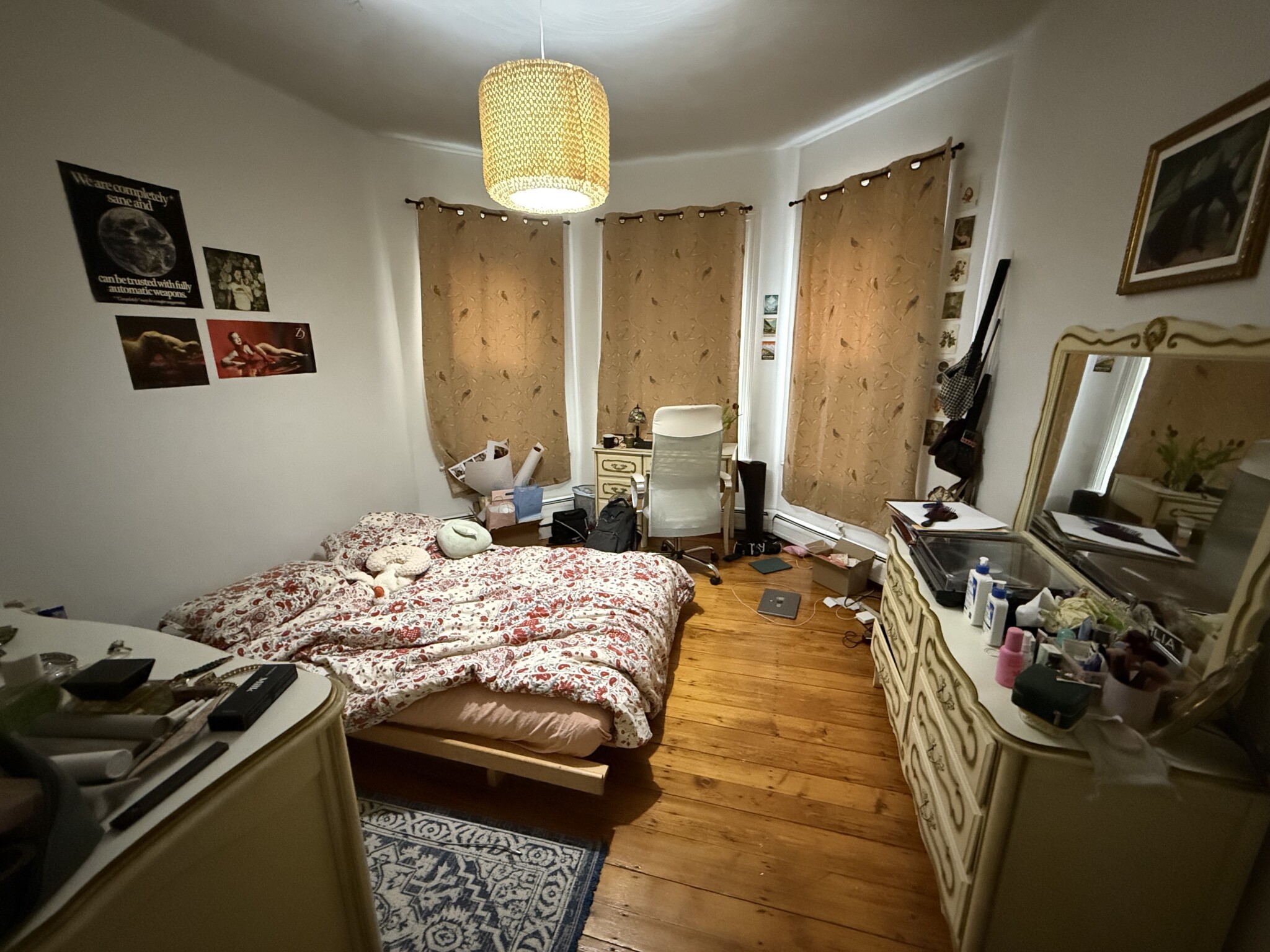 4 bed, 1 bath apartment for rent at 268 Broadway Unit 1, The Port — photo 9 of 11