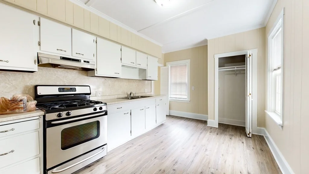 2 bed, 1.5 bath apartment for rent at 268 Locust St Unit 1, Fall River — photo 4 of 10
