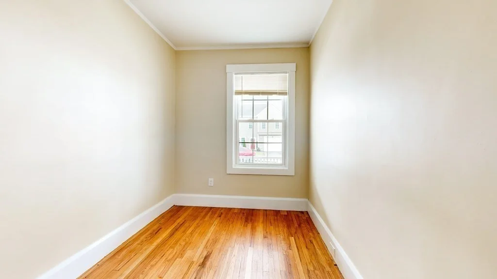 2 bed, 1.5 bath apartment for rent at 268 Locust St Unit 1, Fall River — photo 8 of 10